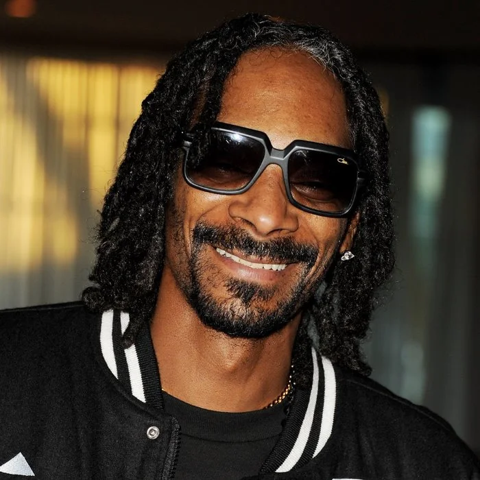 SNOOP DOGG : ICÔNE DU RAP WEST COAST ET AMBASSADEUR DU G-FUNK