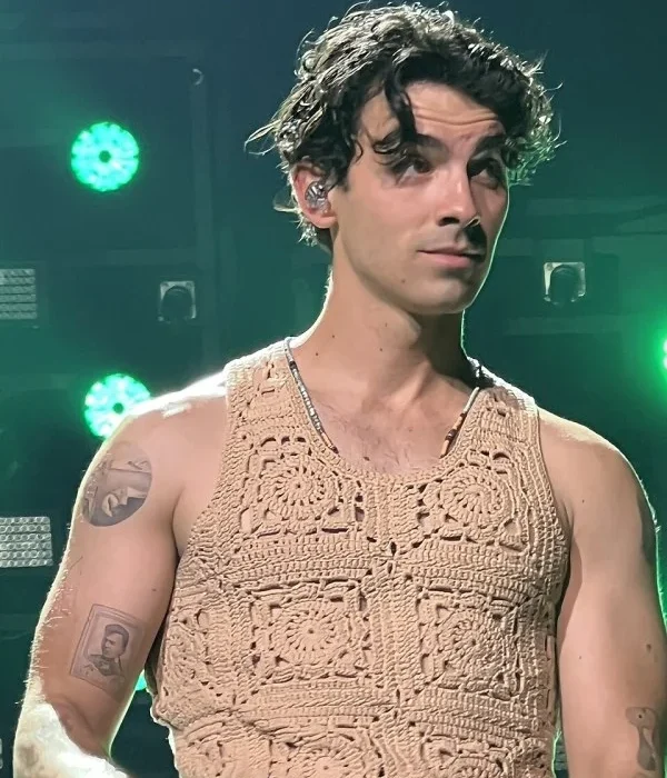JOE JURY : L'ASCENSION ÉPHÉMÈRE D'UN TROUBADOUR MODERNE