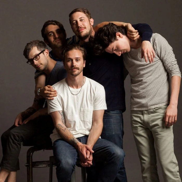 PORTUGAL. THE MAN : VOYAGE PSYCHÉDELIQUE DE L'ALASKA AU SOMMET