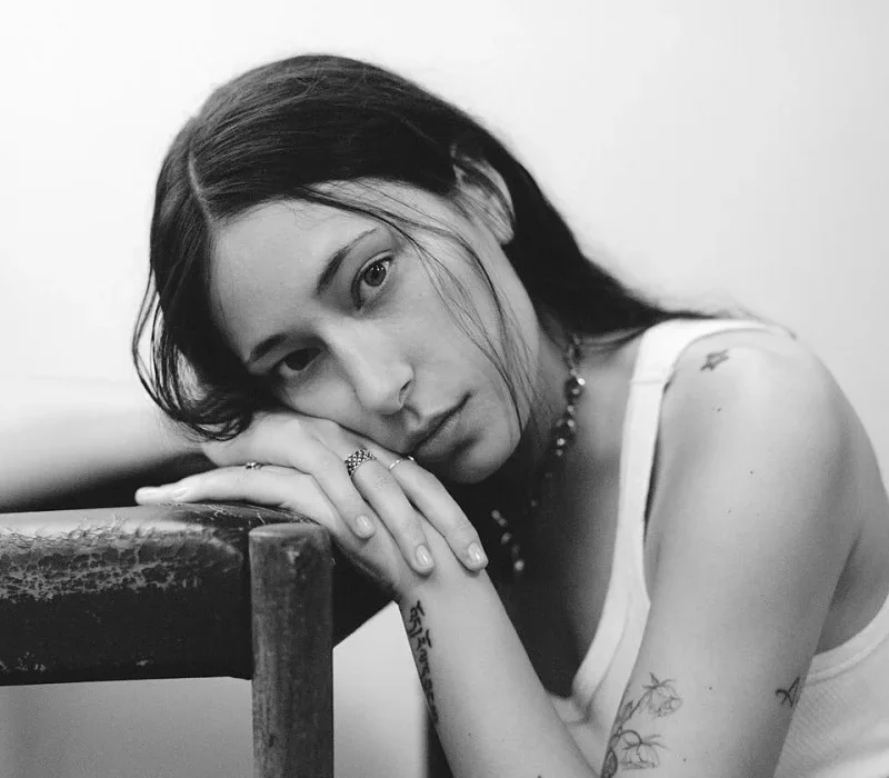 NOOR : PORTRAIT D'UNE ARTISTE AU PARCOURS MUSICAL UNIQUE