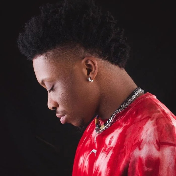 OXLADE : LA NOUVELLE VOIX DE L'AFROBEATS NIGÉRIAN