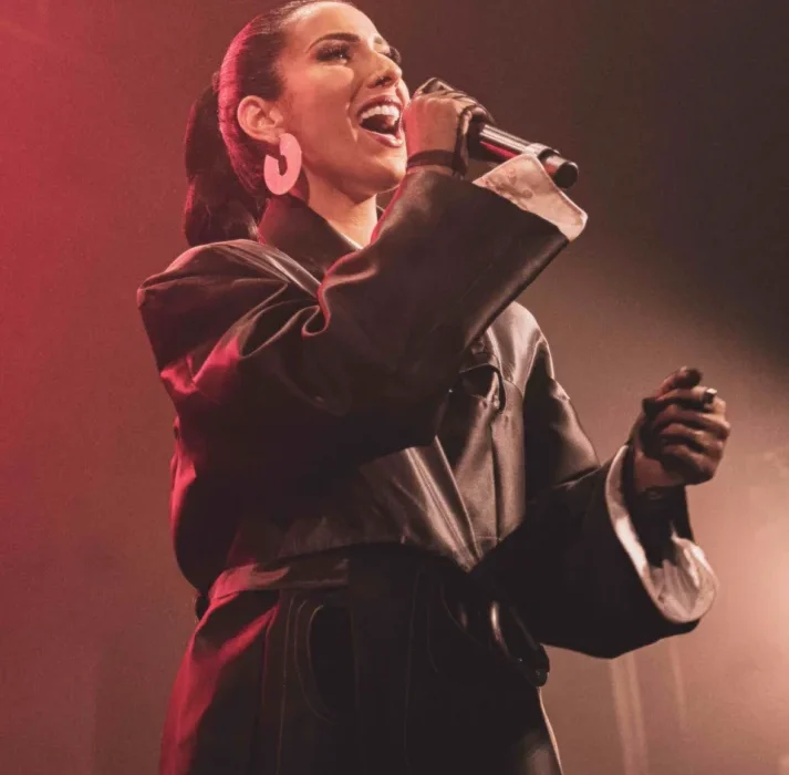 NASSI : LE VOYAGE MUSICAL D'UN ARTISTE FRANCO-MAROCAIN