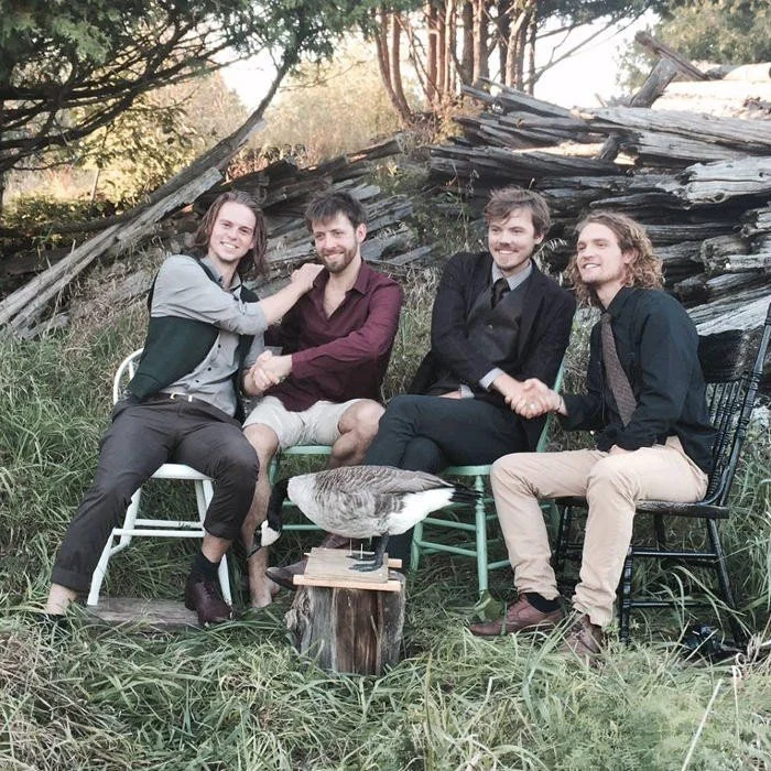 HALF MOON RUN : LE TRIO INDIE FOLK DE MONTRÉAL