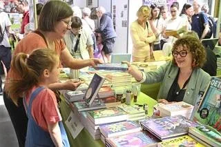 REPORTAGE. AU FESTIVAL ÉTONNANTS VOYAGEURS, LA LITTÉRATURE, C’EST AUSSI POUR LES ENFANTS