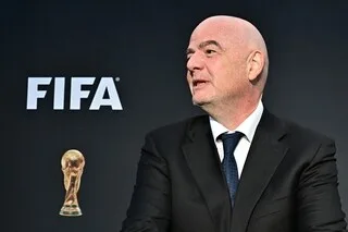 « UNE ATTAQUE ABSOLUE CONTRE LE FOOTBALL » : LA FÉDÉRATION ALLEMANDE FUSTIGE LE PROJET DE « VENTE DE LA COUPE DU MONDE »