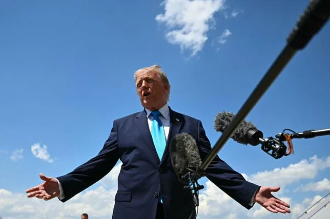TRUMP FACE À L’IRAN : L’ART DU MAUVAIS “DEAL” ?