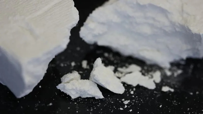 DE NOUVELLES SUBSTANCES DÉTECTÉES « À UN RYTHME D’ENVIRON UNE PAR SEMAINE »: L’AGENCE EUROPÉENNE ALERTE SUR DES DROGUES TOUJOURS PLUS VARIÉES