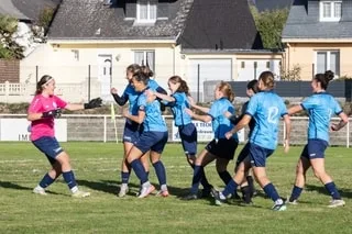 FOOTBALL – COUPE DE FRANCE FÉMININE (3E TOUR). PLOEMEUR CRÉE LA SURPRISE ET ÉLIMINE DIRINON AUX TIRS AU BUT