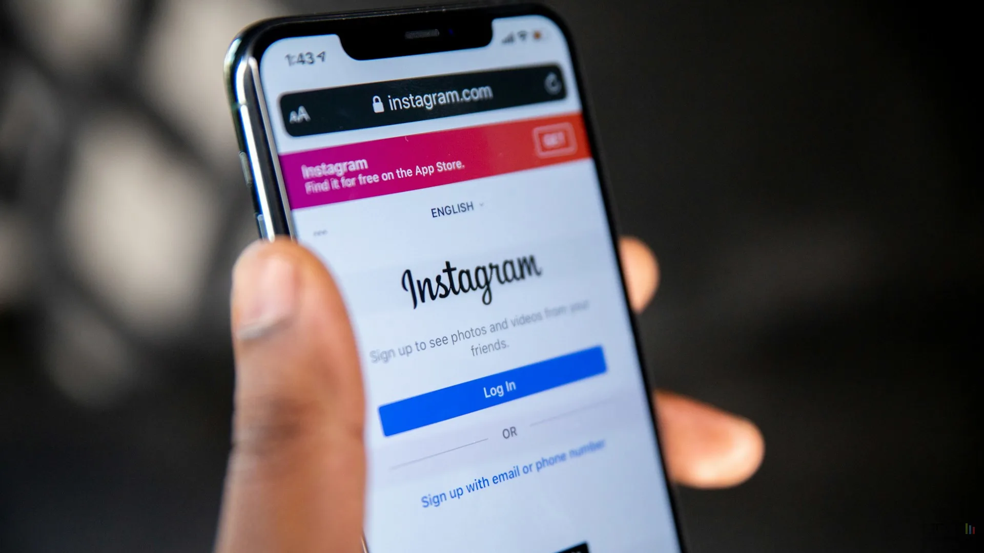 INSTAGRAM VOUS LAISSE PERSONNALISER L’ALGORITHME DU FIL PRINCIPAL