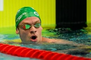 NATATION. LÉON MARCHAND SOUFFRE D’UNE LÉSION À L’ADDUCTEUR ET EST INCERTAIN POUR PARTICIPER AUX CHAMPIONNATS D’EUROPE