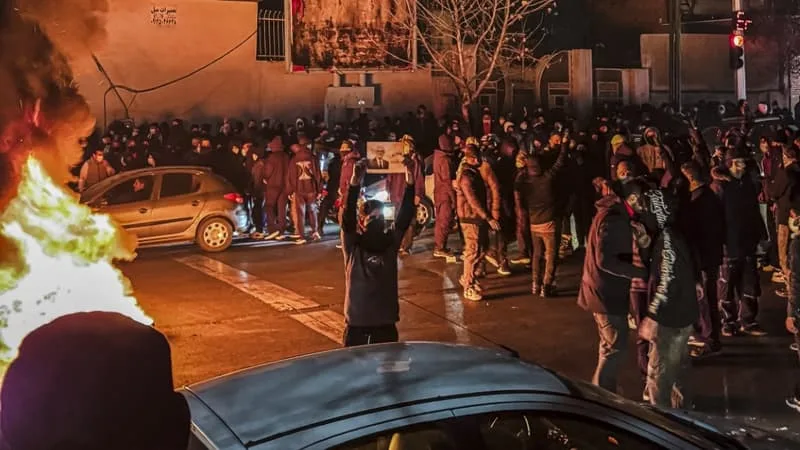 IRAN: DEUX HOMMES, CONDAMNÉS POUR LEUR PARTICIPATION AUX MANIFESTATIONS, ONT ÉTÉ EXÉCUTÉS