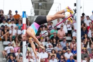 ATHLÉTISME. LE PERCHISTE THIBAUT COLLET REMPORTE SON QUATRIÈME TITRE DE CHAMPION DE FRANCE DEVANT SON FRÈRE MATHIEU