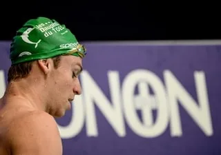 NATATION. « L’IDÉE, C’EST QU’IL SE RETAPE » : ALERTE POUR LÉON MARCHAND À QUELQUES SEMAINES DES CHAMPIONNATS D’EUROPE