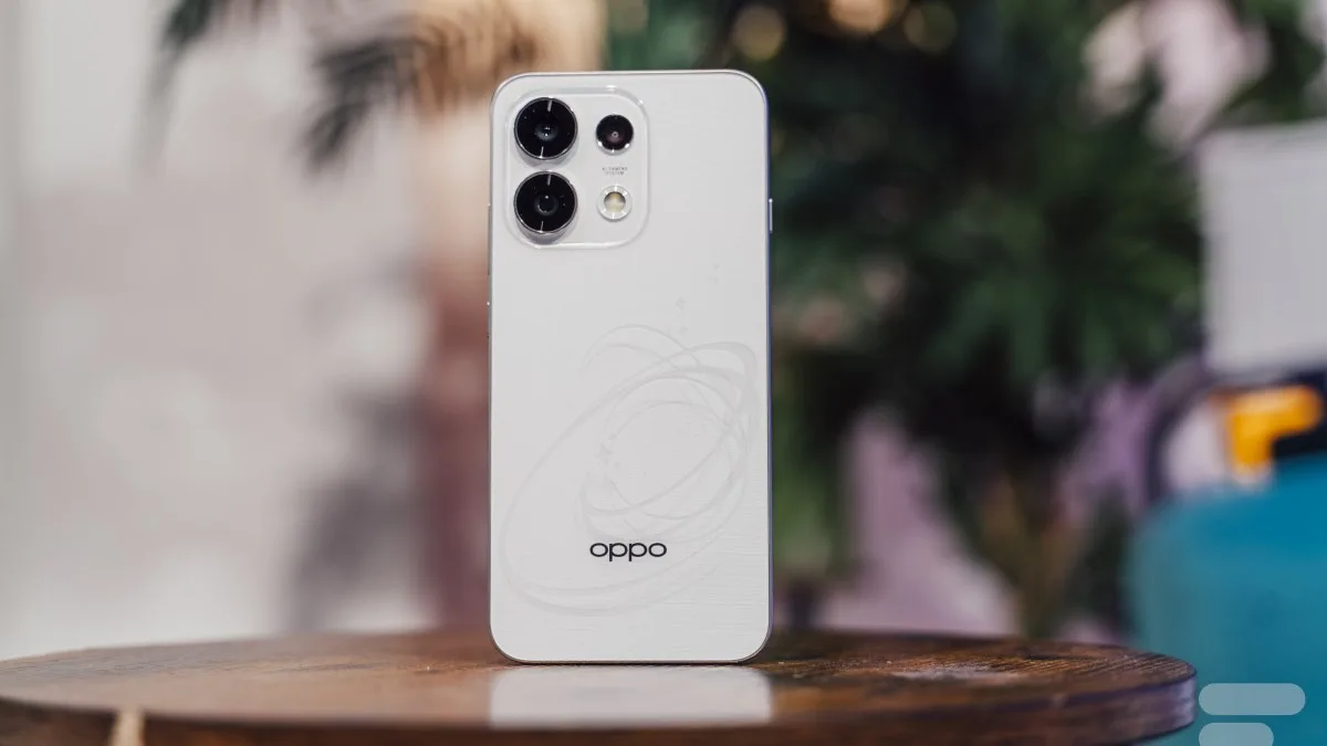 TEST DE L’OPPO RENO 16 : 250 EUROS DE PLUS QUE LE RENO 15 POUR DES ÉVOLUTIONS MINIMES