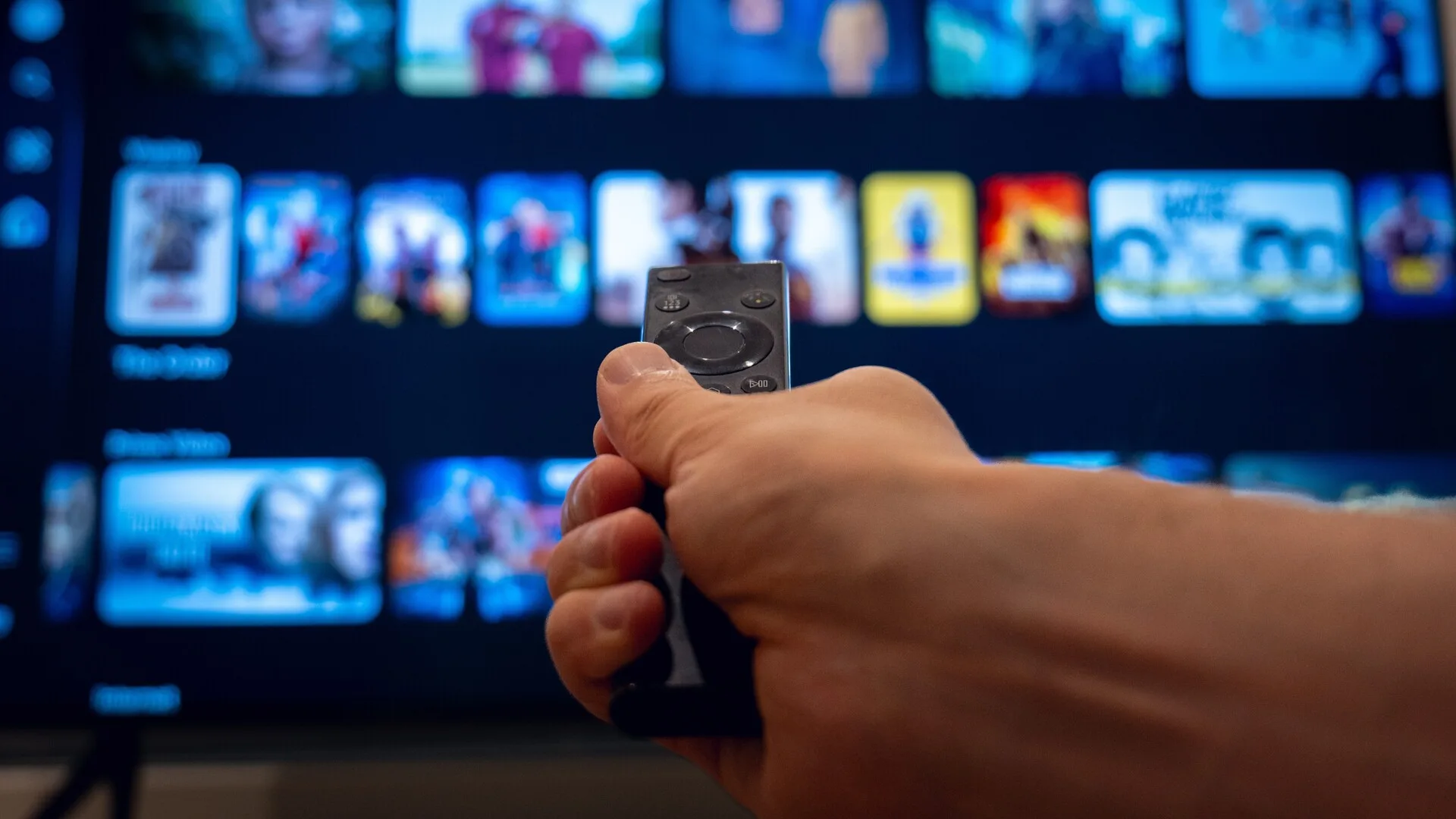 DEUX DÉPUTÉS VEULENT QUE NETFLIX, DISNEY+, SPOTIFY ET AUTRES LAISSENT LES ABONNÉS PARTAGER LEUR ABONNEMENT COMME ILS LE SOUHAITENT