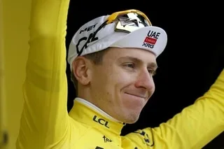 TOUR DE FRANCE. TADEJ POGACAR QUINTUPLE VAINQUEUR, QUELLE PLACE OCCUPE-T-IL PARMI LES LÉGENDES DU TOUR ?