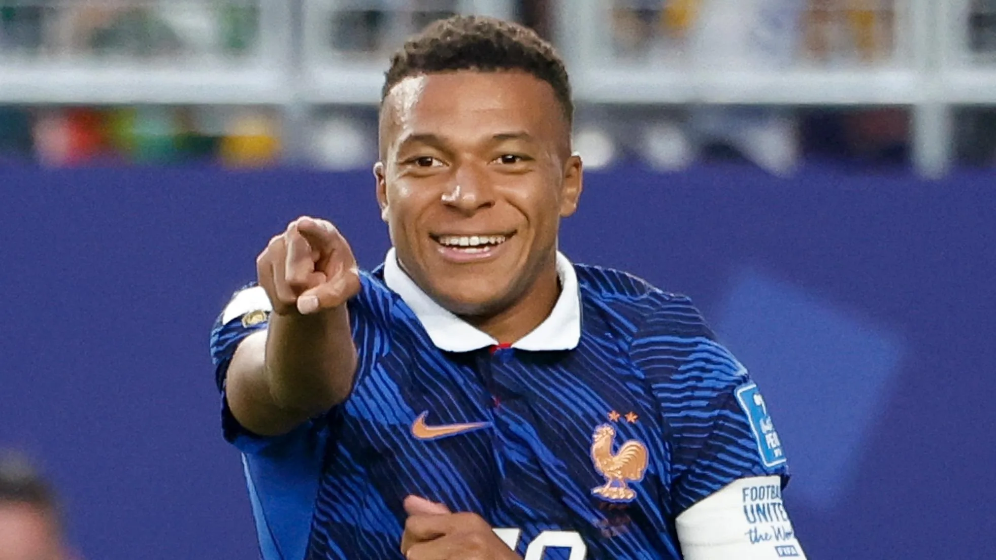 « KYLIAN, PARDONNE-NOUS » : PLUS DE 17 000 SUPPORTERS S’EXCUSENT D’AVOIR CRITIQUÉ LE JOUEUR