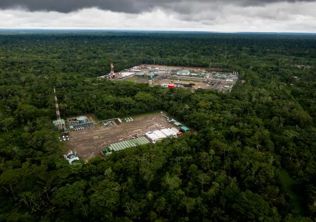 AMAZONIE : L’ÉQUATEUR MISE SUR LA FRACTURATION HYDRAULIQUE, MALGRÉ LE REJET DES PEUPLES INDIGÈNES