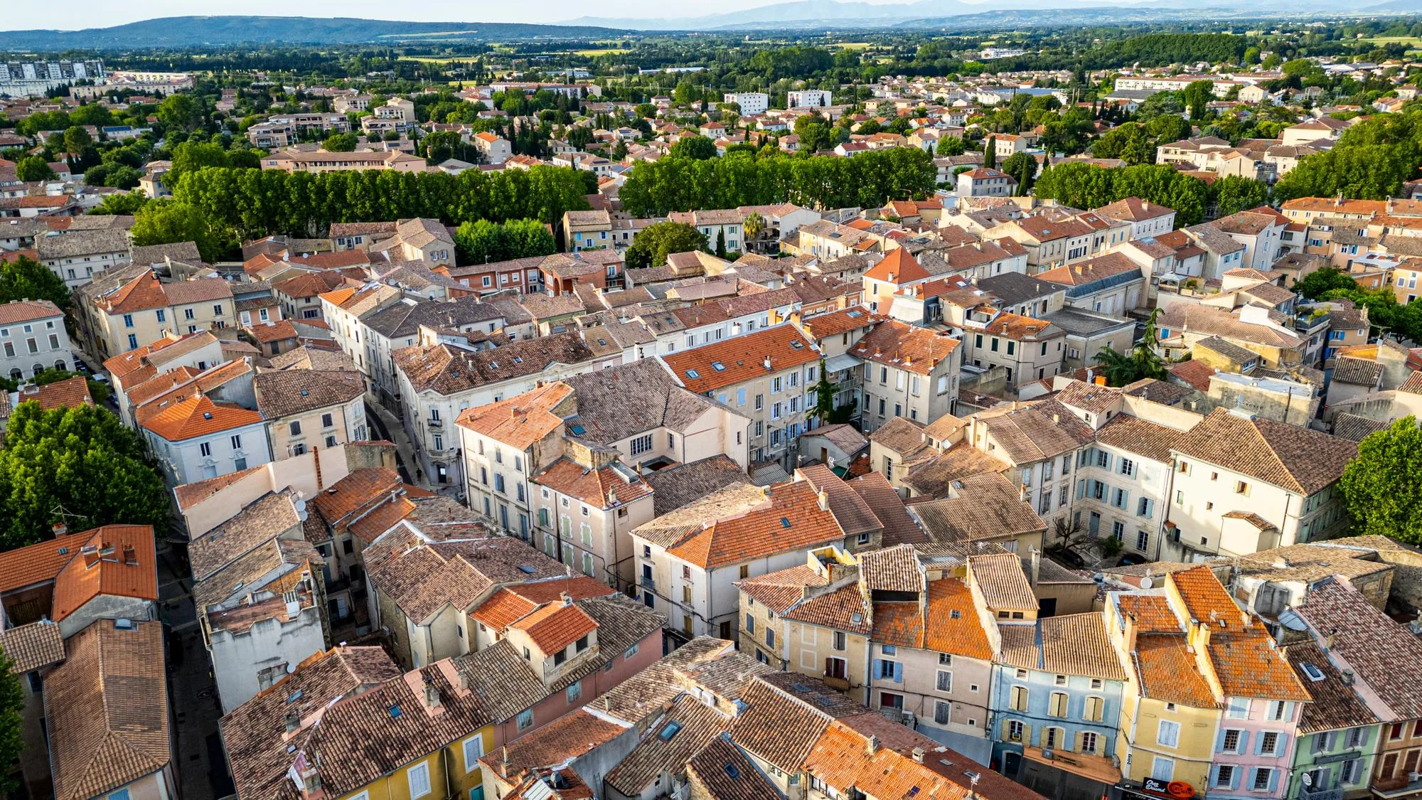 À ORANGE, CINQ CORPS DE BÉBÉS RETROUVÉS AU DOMICILE D’UN COUPLE