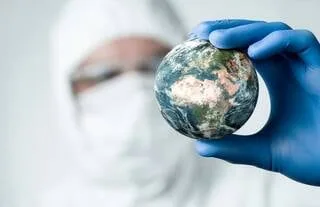 ENTRETIEN. « IL FAUT SE PRÉPARER À VIVRE D’AUTRES PANDÉMIES » ESTIME CET EXPERT DES VIRUS ÉMERGENTS