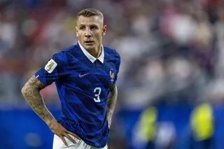COUPE DU MONDE. « DÉÇU DE MOI-MÊME » : LUCAS DIGNE SORT DU SILENCE APRÈS L’ÉLIMINATION DE LA FRANCE FACE À L’ESPAGNE