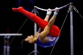 MONDIAUX DE GYMNASTIQUE ARTISTIQUE. L’ÉQUIPE DE FRANCE PREND LA ONZIÈME DES QUALIFICATIONS PAR ÉQUIPES