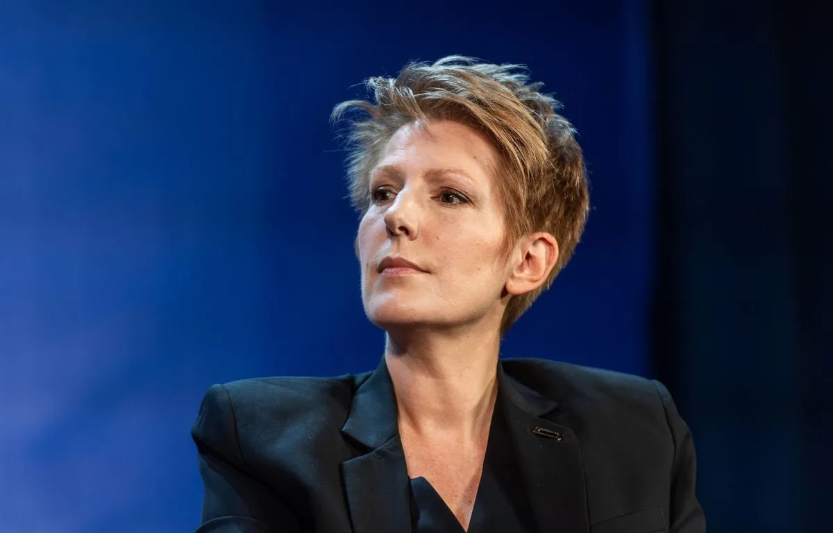 PRÉSIDENTIELLE 2027 : L’ESSAYISTE ET JOURNALISTE NATACHA POLONY SE DÉCLARE CANDIDATE, CE N’EST QUE LA 28E