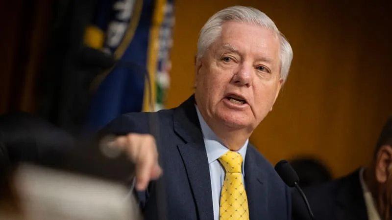 « UNE MALADIE BRÈVE ET SOUDAINE »: MORT DU SÉNATEUR AMÉRICAIN LINDSEY GRAHAM, ALLIÉ DE DONALD TRUMP, À 71 ANS