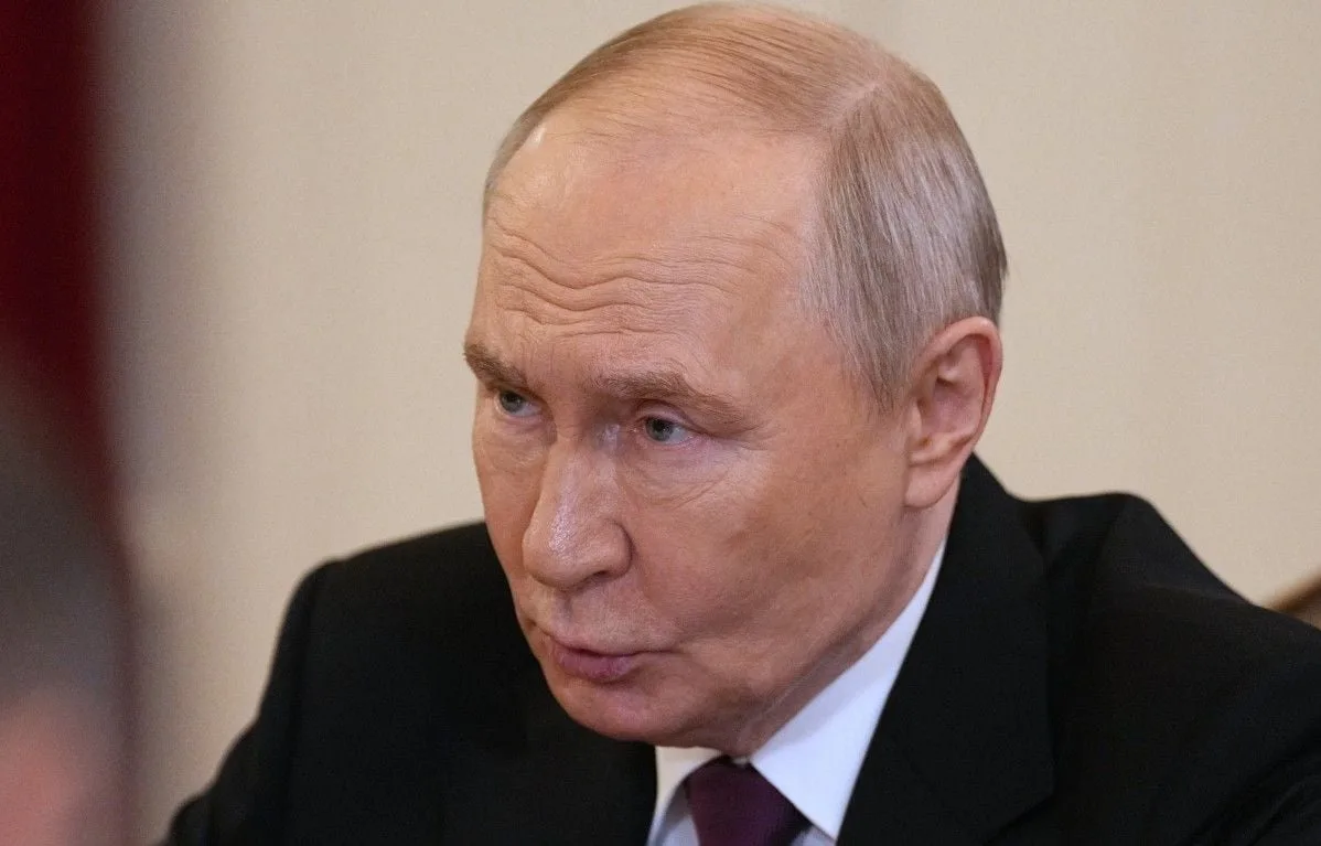 GUERRE EN UKRAINE : LA RUSSIE MOBILISE SES FORCES NUCLÉAIRES, L’OTAN ABAT UN DRONE UKRAINIEN ÉGARÉ