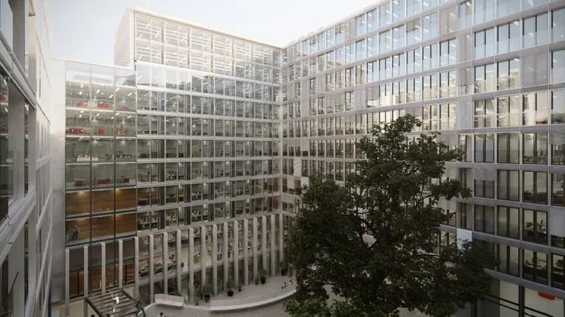 VERS LA PLUS GRANDE TRANSACTION POUR UN IMMEUBLE DE BUREAU EN EUROPE DEPUIS 2022? LE MILLIARDAIRE PROPRIÉTAIRE DE ZARA, AMANCIO ORTEGA, EN NÉGOCIATION POUR ACHETER UN IMMEUBLE PARISIEN POUR 850 MILLIONS D’EUROS
