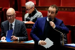 FRANCE : LE PREMIER MINISTRE REÇOIT LES SYNDICATS, AVANT DE NOUVELLES MANIFESTATIONS