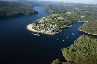 SEPT RAISONS DE PASSER L’ÉTÉ EN CENTRE-BRETAGNE, UNE DESTINATION AU FRAIS POUR LES VACANCES