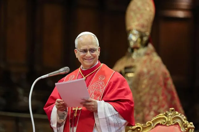 APRÈS UN AN DE PONTIFICAT, LÉON A COMMENCÉ À RUGIR