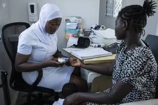 AU GHANA, L’AMBITION D’UNE SANTÉ PRIMAIRE GRATUITE