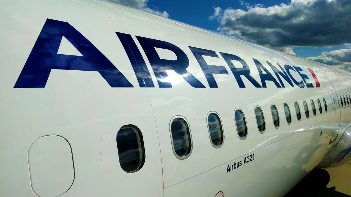 COMMENT SAVOIR SI MON AVION EST ÉQUIPÉ DU WI-FI STARLINK (AIR FRANCE, UNITED…) ?