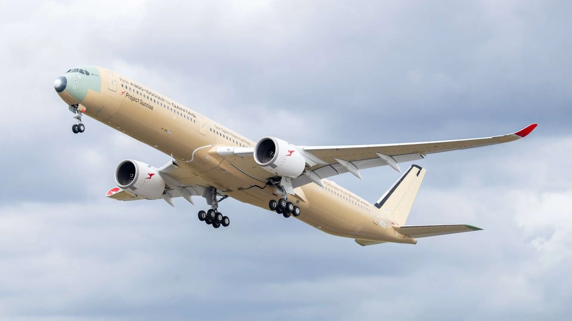 L’AVION AIRBUS À LA PLUS GROSSE PORTÉE AU MONDE, CAPABLE DE RALLIER L’AUSTRALIE SANS ESCALE, A FAIT SON VOL INAUGURAL