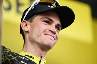 TOUR DE FRANCE. AMENDE, PÉNALITÉ… SEPP KUSS A ÉTÉ SANCTIONNÉ POUR AVOIR JETÉ DES DÉCHETS