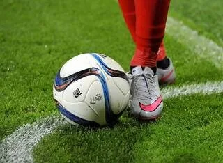 FOOTBALL. L’AUTORITÉ DE RÉGULATION MET EN GARDE LES CLUBS CONTRE LES PARRAINAGES LIÉS AUX CRYPTOMONNAIES