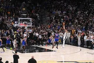 VIDÉO. BALLON PERDU, SHOOT DE LA GAGNE RATÉ… WEMBANYAMA PLOMBE LES SPURS CONTRE LES KNICKS, LE TITRE NBA S’ÉLOIGNE