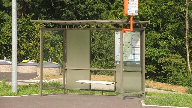 VIENNE: LE V’BUS AJOUTE UNE LIGNE DE TRANSPORT ENTRE UN VILLAGE ET LA SOUS-PRÉFECTURE