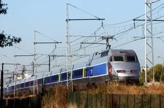 INCENDIES EN GIRONDE ET DANS LES LANDES : LA SNCF APPELLE LES VOYAGEURS À REPORTER LEUR VOYAGE