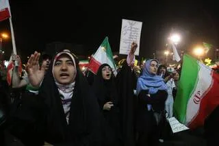 GUERRE AU MOYEN-ORIENT : DES EXPLOSIONS À TÉHÉRAN, TABRIZ ET ISPAHAN, ESPACE AÉRIEN IRANIEN FERMÉ… LES DERNIÈRES INFOS