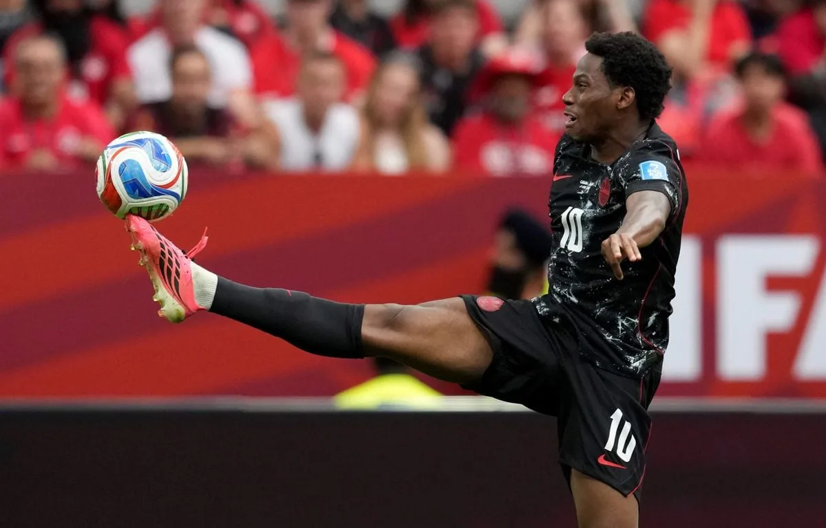 EN DIRECT CANADA – SUISSE : BELLE BATAILLE POUR LA PREMIÈRE PLACE DU GROUPE B À VANCOUVER… SUIVEZ CE MATCH AVEC NOUS DÈS 20H30…