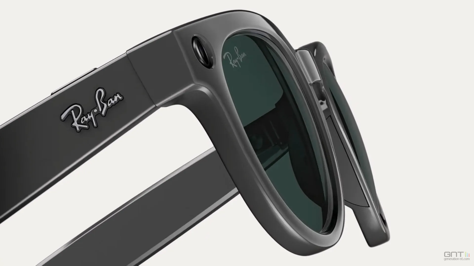 LES LUNETTES DE META NE FILMERONT PLUS SI LA LED DE CAPTURE EST ALTÉRÉE