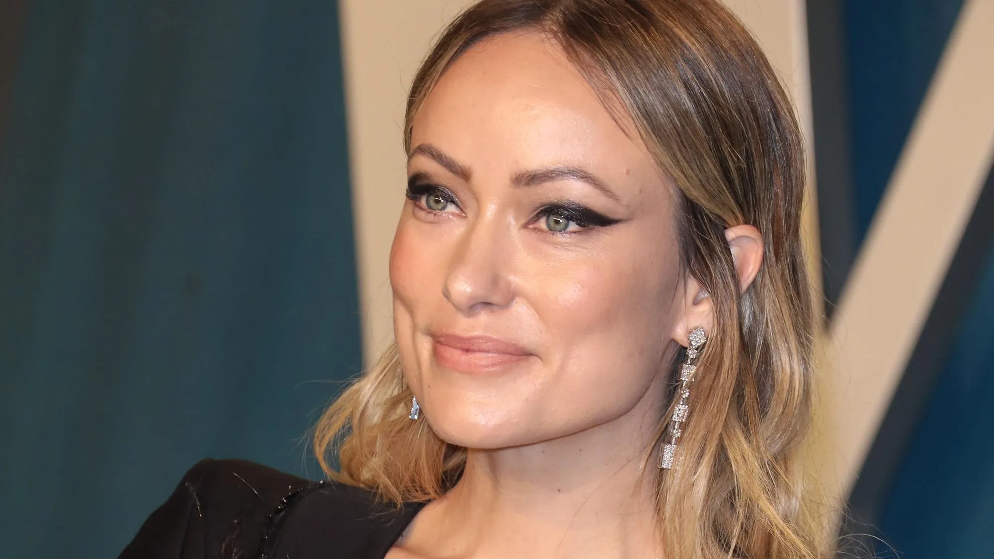 « JE LUI DOIS MA VIE » : OLIVIA WILDE RACONTE AVOIR ÉTÉ SAUVÉE PAR UN ACTEUR EN PLEIN TOURNAGE