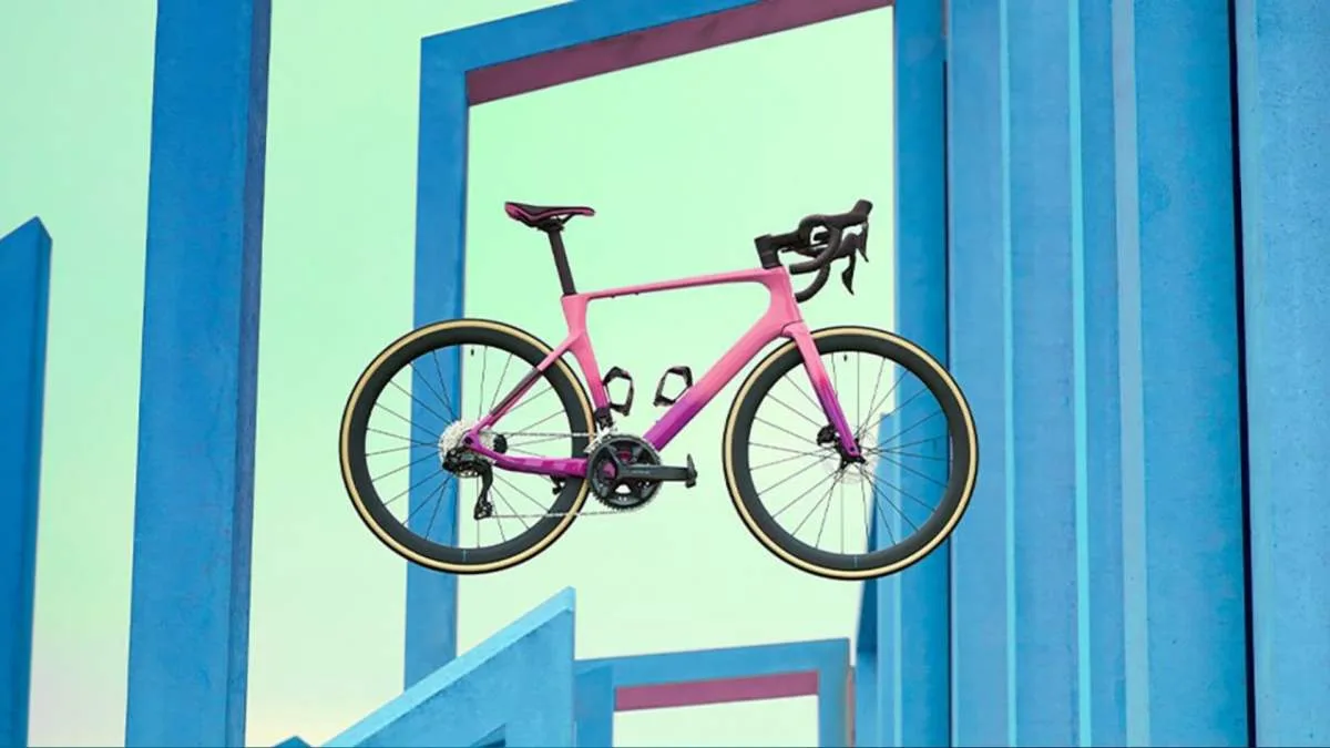 DECATHLON RETIRE 1 000 € AU PRIX DE CE PUISSANT VÉLO ÉLECTRIQUE DE LA MARQUE VAN RYSEL
