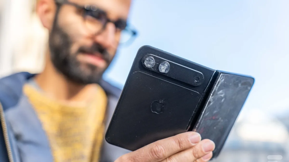 UN IPHONE À DOUBLE BATTERIE : CE QU’IOS 27 NOUS DIT DE L’IPHONE PLIANT