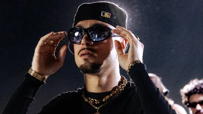 « ON A DÉSIRÉ DOUÉ, ON A DÉJÀ GAGNÉ »: FAN DU PSG, FILS DE JUDOKA ET DÉFENSEUR DE KYLIAN MBAPPÉ… LE RAPPEUR OZZY SE CONFIE