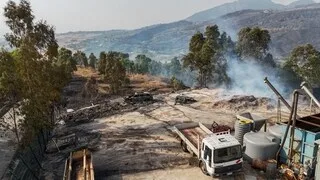 INCENDIES EN SICILE : LA COLÈRE MONTE FACE AU MANQUE DE PRÉVENTION CONTRE LES FEUX D’ORIGINE HUMAINE