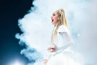 EUROVISION 2026 : PRESTATION DE MONROE, BOYCOTT, FESTIVITÉS RÉDUITES À VIENNE… UNE ÉDITION ANNIVERSAIRE SANS GRAND ÉCLAT